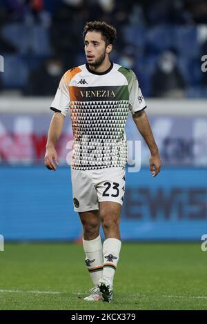 Sofian Kiyine (Venezia FC) pendant le football italien série A match Atalanta BC vs Venezia FC sur 30 novembre 2021 au stade Gewiss de Bergame, Italie (photo de Francesco Scaccianoce/LiveMedia/NurPhoto) Banque D'Images