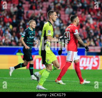 Odysseas Vlachodimos de SL Benfica lors du match de la Ligue des champions de l'UEFA entre SL Benfica et Dinamo Kiev à Estadio da Luz sur 08 décembre 2021 à Lisbonne, Portugal. (Photo de Paulo Nascimento/NurPhoto) Banque D'Images