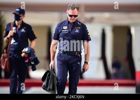 Christian Horner, principal de l'équipe Red Bull, arrive en circuit avant la pratique libre de la dernière course de l'année dans le circuit Yes Marina, Yes Island, Abu Dhabi, uniter Arab Emirates, 10 décembre 2021 (photo par Andrea Diodato/NurPhoto) Banque D'Images
