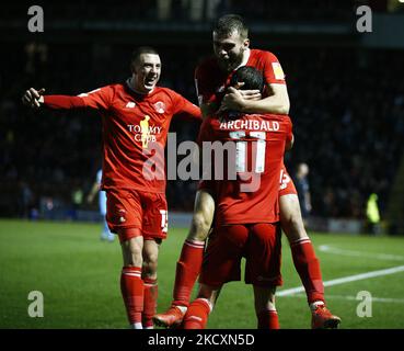 Theo Archibald (en prêt de Lincoln City) de Leyton Orient célèbre son but lors de la Sky Bet League 2 entre Leyton Orient et Crawley Town à Brisbane Road, Londres, le 11th décembre 2021 (photo par action Foto Sport/NurPhoto) Banque D'Images