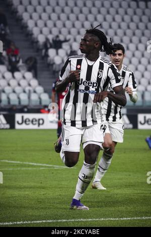 Juventus avance Moise Kean (18) célèbre après avoir marquant son but du faire 1-0 pendant la série Un match de football n.19 JUVENTUS - CAGLIARI sur 21 décembre 2021 au stade Allianz à Turin, Piémont, Italie. (Photo de Matteo Bottanelli/NurPhoto) Banque D'Images