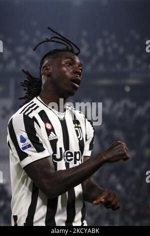 Juventus avance Moise Kean (18) célèbre après avoir marquant son but du faire 1-0 pendant la série Un match de football n.19 JUVENTUS - CAGLIARI sur 21 décembre 2021 au stade Allianz à Turin, Piémont, Italie. (Photo de Matteo Bottanelli/NurPhoto) Banque D'Images