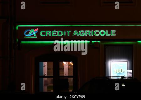 Le logo de crédit agricole est visible près de la succursale à Oswiecim, en Pologne, sur 3 janvier 2022. (Photo de Jakub Porzycki/NurPhoto) Banque D'Images