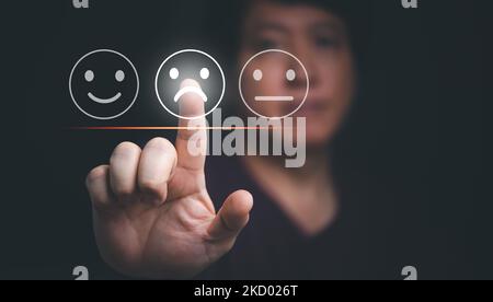 Expérience client concept insatisfait, mauvais service n'aime pas la mauvaise qualité, faible note avec l'espace de copie. Banque D'Images