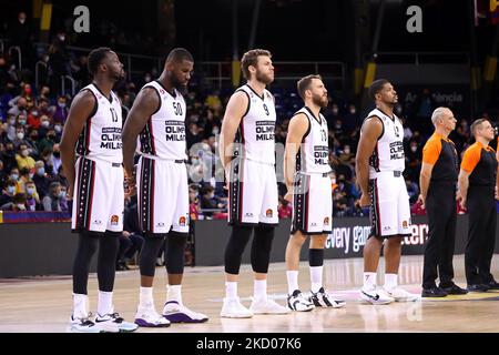 L'équipe de Milan pendant le match entre le FC Barcelone et l'AX Armani Exchange Milan, correspondant à la semaine 20 de l'Euroligue, a joué au Palau Blaugrana, le 11th janvier 2022, à Barcelone, Espagne. -- (photo par Urbanandsport/NurPhoto) Banque D'Images