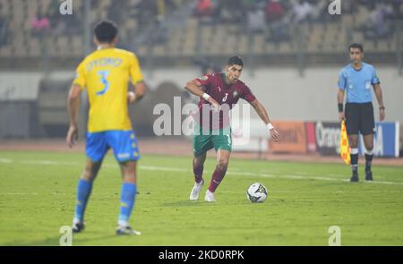 Adam Masina, du Maroc, contre le Gabon, coupe africaine des Nations, au stade Ahmadou Ahidjo sur 18 janvier 2022. (Photo par Ulrik Pedersen/NurPhoto) Banque D'Images