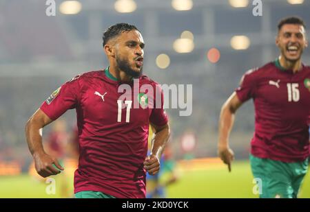 Sofiane Boufal, du Maroc, célèbre son premier but au Maroc contre le Gabon, coupe africaine des Nations, au stade Ahmadou Ahidjo sur 18 janvier 2022. (Photo par Ulrik Pedersen/NurPhoto) Banque D'Images