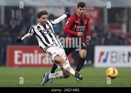 Manuel Locatelli (Juventus FC) en action pendant le football italien série A match AC Milan contre Juventus FC sur 23 janvier 2022 au stade San Siro de Milan, Italie (photo de Francesco Scaccianoce/LiveMedia/NurPhoto) Banque D'Images