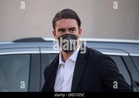 Le nouveau panneau de Juventus Dusan Vlahovic arrive à J Medical à Turin pour des visites médicales. En Italie, le 28 janvier 2022 (photo d'Alberto Gandolfo/NurPhoto) Banque D'Images