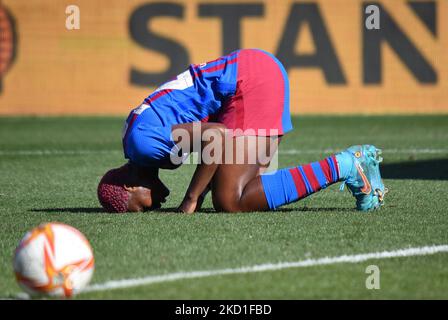 Asisat Oshoala célébration du but pendant le match entre Barcelone et Real Betis, correspondant à la semaine 19 de la Liga Iberdrola, joué au stade Johan Cruyff, à Barcelone, le 29th janvier 2022. (Photo de Noelia Deniz/Urbanandsport /NurPhoto) Banque D'Images