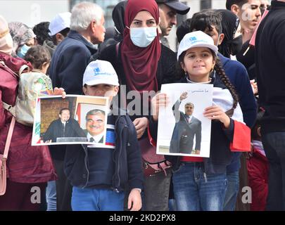 Les partisans se rassemblent près de la tombe du Premier ministre Rafiq Hariri, dans le centre-ville de Beyrouth, sur 14 février 2022, alors que le Liban marquait le 17th anniversaire de son assassinat (photo de Fadel Itani/NurPhoto) Banque D'Images