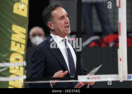 Cuttini jacopo (Allenatore Fione padova) pendant le Volleyball Italien série A Men SuperLeague Championship Sir Safety Conad Pérouse vs Kione Padova sur 20 février 2022 au PalaBarton à Pérouse, Italie (photo par Loris Cerquiglini/LiveMedia/NurPhoto) Banque D'Images