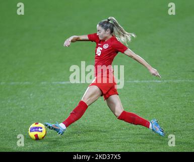 NORWICH, Royaume-Uni, FÉVRIER 20:Janine Beckie (ville de Manchester) du Canada pendant la coupe Arnold Clark entre l'Allemagne et le Canada à Carrow Road, Norwich, le 20th février 2022 (photo d'action Foto Sport/NurPhoto) Banque D'Images