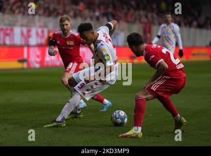 Karim Onisiwo de Mayence pendant Union Berlin vs FSV Mayence 05, Bundesliga allemande, à Stadion an der Alten Försterei, Berlin, Allemagne sur 27 février 2022. (Photo par Ulrik Pedersen/NurPhoto) Banque D'Images