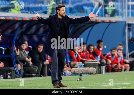 Sergueï Semak, entraîneur-chef de Zenit Saint-Pétersbourg, réagit lors du match de la première Ligue russe entre le FC Zenit Saint-Pétersbourg et le FC Rubin Kazan sur 28 février 2022 à l'arène Gazprom de Saint-Pétersbourg, en Russie. (Photo de Mike Kireev/NurPhoto) Banque D'Images