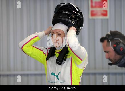 Emma Kimilainen lors des essais de la série W au circuit Barcelone-Catalunya, à Barcelone, le 03th mars 2022. (Photo de Joan Valls/Urbanandsport /NurPhoto) Banque D'Images