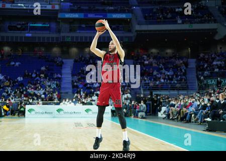 Davide Alviti (AX Armani Exchange Milan) tournage pendant le championnat d'Euroligue de basket Real Madrid Baloncesto vs Un X Armani Exchange Milano sur 10 mars 2022 au Palacio de Deportes à Madrid, Espagne (photo de Simone Lucarelli/LiveMedia/NurPhoto) Banque D'Images