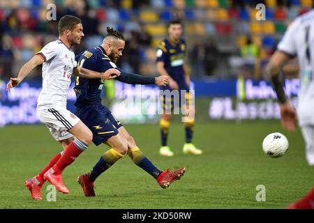 Francesco Zampano de Frosinone Calcio pendant le match série B entre Frosinone Calcio et Alessandria Calcio au Stadio Benito Stirpe sur 12 mars 2022 à Frosinone, Italie. (Photo de Gennaro Masi/LiveMedia/NurPhoto) Banque D'Images