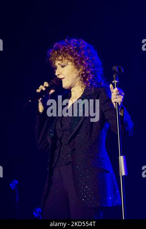 Fiorella Mannoia se produit à Bassano del Grappa, en Italie, sur 12 mars 2022. (Photo de Mimmo Lamacchia/NurPhoto) Banque D'Images