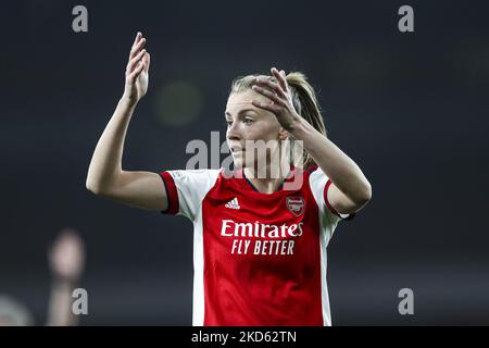 Leah Williamson d'Arsenal Women lors du match de finale du quart de la Ligue des champions des femmes de l'UEFA entre Arsenal et VFL Wolfsburg au stade Emirates, Londres, le mercredi 23rd mars 2022. (Photo de Tom West/MI News/NurPhoto) Banque D'Images