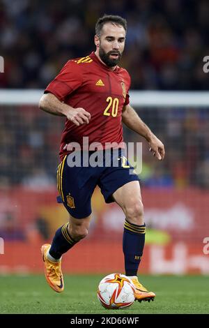 Daniel Carvajal (Real Madrid) d'Espagne court avec le ballon pendant le match international amical entre l'Espagne et l'Albanie au stade RCDE sur 26 mars 2022 à Barcelone, Espagne. (Photo de Jose Breton/Pics action/NurPhoto) Banque D'Images