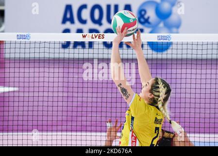 Raskie August (Delta Despar Trentin) pendant le Volleyball Italien série A1 femmes Match Acqua&sapone Roma Volley Club vs Delta Despar Trentin sur 27 mars 2022 au Pala EUR à Rome, Italie (photo de Bianca Simonetti/LiveMedia/NurPhoto) Banque D'Images