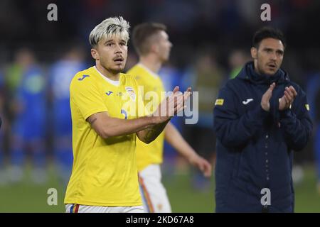 Andrei Ratiu en action lors du match international amical entre la Roumanie et la Grèce à Stadionul Steaua sur 25 mars 2022 à Bucarest, Roumanie. (Photo par Alex Nicodim/NurPhoto) Banque D'Images