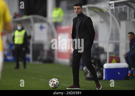 Florin Bratu Roumanie U21 entraîneur-chef en action pendant le match international amical entre la Roumanie U21 et la Finlande U21 à Stadionul Arcul de TRIUMF sur 25 mars 2022 à Bucarest, Roumanie. (Photo par Alex Nicodim/NurPhoto) Banque D'Images