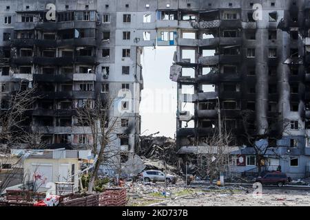 Un immeuble résidentiel endommagé par les raids aériens russes à Borodyanka , Bucha Roion de l'oblast de Kiev, le 7 avril 2022. (Photo de CEng Shou Yi/NurPhoto) Banque D'Images