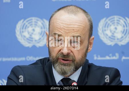 Manuel Fontaine, Directeur des programmes d'urgence de l'UNICEF, informe les médias de l'impact de la guerre sur les enfants au Siège de l'ONU, à 11 avril, 2022, à New York, aux États-Unis. Récemment rentré de plusieurs villes ukrainiennes, le Directeur Fontaine a discuté de l'impact du conflit sur les enfants, déclarant qu'à la date des plus de sept millions d'enfants avant la guerre, plus de deux millions ont émigré. (Photo de John Lamparski/NurPhoto) Banque D'Images