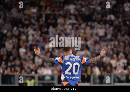 Federico Bernardeschi de Juventus FC déception lors du match de football Serie A entre Juventus FC et Bologne au stade Allianz, le 16 avril 2022 à Turin, Italie (photo d'Alberto Gandolfo/NurPhoto) Banque D'Images