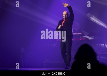 Groupe écossais simple Mind, dans un concert à Coliseu do Porto, sur 24 avril 2022, Porto, Portugal (photo de Rita Franca/NurPhoto) Banque D'Images