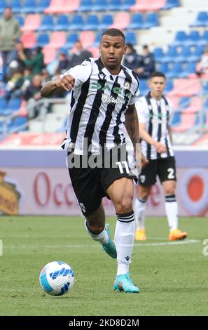 Wallace (Udinese Calcio spa) pendant le football italien Serie A Tim championnat match Bologna f.c. Vs Udinese calcio au stade Dallâ€™Ara - Bologne, Italie, 24 avril 2022 (photo de Corrispondente Bologna/LiveMedia/NurPhoto) Banque D'Images