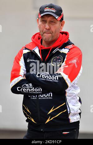 Rob Lyon (Team Manager) de Peterborough ‘Crendon’ Panthers lors du match de SGB Premiership entre Belle vue Aces et Peterborough au National Speedway Stadium, Manchester, le lundi 2nd mai 2022. (Photo d'Eddie Garvey/MI News/NurPhoto) Banque D'Images