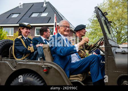 Pieter van Vollenhoven Jr., mari de la princesse Margriet des pays-Bas, participe au défilé de libération qui s'est tenu à nouveau à Wageningen, sur 5 mai 2022. (Photo par Romy Arroyo Fernandez/NurPhoto) Banque D'Images