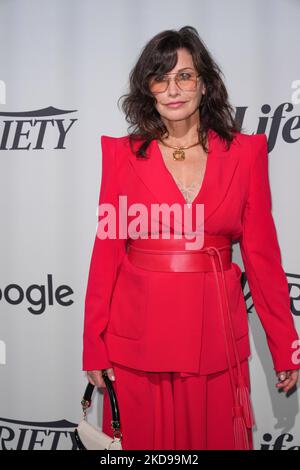 NEW YORK, NEW YORK - 05 MAI : Gina Gershon assiste à l'événement "pouvoir des femmes: New York" de Variety 2022 présenté par Lifetime au Glasshouse on 05 mai 2022 à New York. (Photo de John Nacion/NurPhoto) Banque D'Images