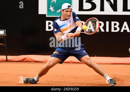 Francesco Passaro (ITA) lors du premier tour contre Cristian grain (CHI) du Maître ATP 1000 Internazionali BNL d'Italia Tournament à Foro Italico on 8 mai 2022 (photo de Fabrizio Corradetti/LiveMedia/NurPhoto) Banque D'Images