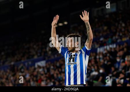 David Silva de Real Sociedad réagit pendant le match de la Liga Santander entre Levante UD et Real Sociedad au stade Ciutat de Valencia, 6 mai 2022, Valence, Espagne. (Photo de David Aliaga/NurPhoto) Banque D'Images