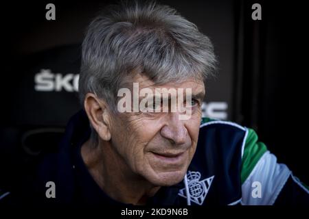 Directeur général de Real Betis Manuel Pellegrini avant le match de la Liga entre Valencia CF et Real Betis Balompie au stade Mestalla sur 10 mai 2022. (Photo de Jose Miguel Fernandez/NurPhoto) Banque D'Images