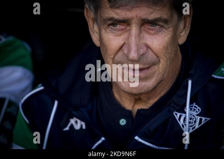 Directeur général de Real Betis Manuel Pellegrini avant le match de la Liga entre Valencia CF et Real Betis Balompie au stade Mestalla sur 10 mai 2022. (Photo de Jose Miguel Fernandez/NurPhoto) Banque D'Images