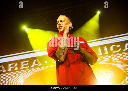 Le duo italien de hip-hop Sottotono en concert à Alcatraz, Milan, Italie, sur 11 mai 2022. (Photo par Mairo Cinquetti/NurPhoto) Banque D'Images