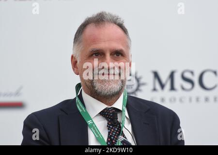 Massimo Garavaglia Ministre italien du Tourisme lors de l'édition 1st de "Verso Sud" organisée par la Maison européenne - Ambrosetti à Sorrente, Naples, Italie, le 13 mai 2022. (Photo de Franco Romano/NurPhoto) Banque D'Images