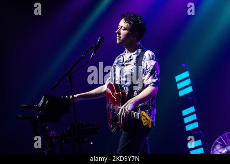 Les wombats se produit en concert à fabrique à Milan, en Italie, sur 13 mai 2022. Les wombats sont un groupe de rock indépendant anglais formé à Liverpool en 2003. Depuis sa création, le groupe a composé Matthew Murphy (voix en chef, guitare, claviers), Tord Øverland Knudsen (basse, voix de soutien, claviers) et Dan Haggis (batterie, voix de soutien, claviers). La bande est signée à 14th Floor Records et Bright Antenna. Ils ont vendu plus de 1 millions d'albums dans le monde entier. (Photo par Mairo Cinquetti/NurPhoto) Banque D'Images