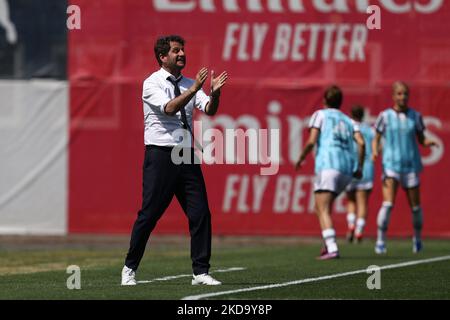 Joe Montemurro (Juventus FC) gestes pendant le football italien série A Women Match AC Milan vs Juventus FC sur 14 mai 2022 au stade Vismara à Milan, Italie (photo de Francesco Scaccianoce/LiveMedia/NurPhoto) Banque D'Images