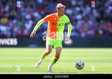Joe Worrall de la forêt de Nottingham pendant le championnat de Sky Bet Play-Off demi-finale 1st jambe entre Sheffield United et la forêt de Nottingham à Bramall Lane, Sheffield, le samedi 14th mai 2022. (Photo de Jon Hobley/MI News/NurPhoto) Banque D'Images