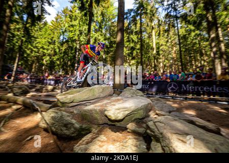 Tom Pidcock remporte la troisième manche de la coupe du monde de MTB célébrée à Nové M?sto Na Morav? (République tchèque), sur 15 mai 2022. (Photo de Javier Martínez de la Puente/NurPhoto) Banque D'Images