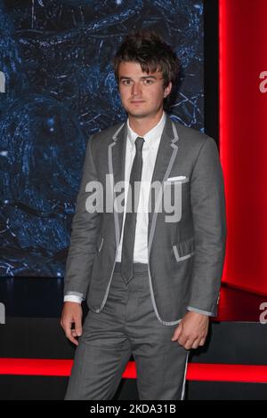 BROOKLYN, NEW YORK - 14 MAI : Joe Keery participe à la première saison 4 de Netflix 'transger Things' à Netflix Brooklyn sur 14 mai 2022 à Brooklyn, New York. (Photo de John Nacion/NurPhoto) Banque D'Images