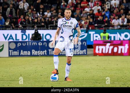 Milan Skriniar de l'Inter FC pendant le football italien série A match Cagliari Calcio vs Inter - FC Internazionale sur 15 mai 2022 à l'Unipol Domus à Cagliari, Italie (photo de Luigi Canu/LiveMedia/NurPhoto) Banque D'Images