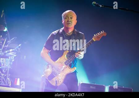 Max Casacci de Subsonica se produit en direct à Alcatraz sur 12 avril 2022 à Milan, Italie (photo d'Alessandro Bremec/NurPhoto) Banque D'Images