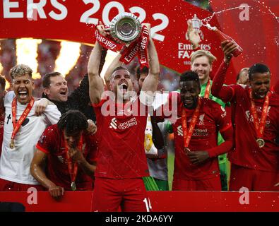 Le Jordan Henderson de Liverpool a quitté la FA Cup après leurs côtés 6-5 tir de pénalité après un tirage de 0-0 en temps normal FA Cup final entre Chelsea et Liverpool au stade Wembley , Londres, Royaume-Uni 14th mai 2022 (photo par action Foto Sport/NurPhoto) Banque D'Images